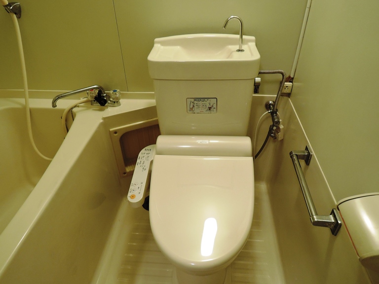 ウオシュレット付きトイレです。