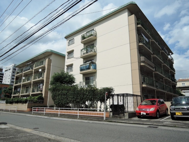 建物外観です